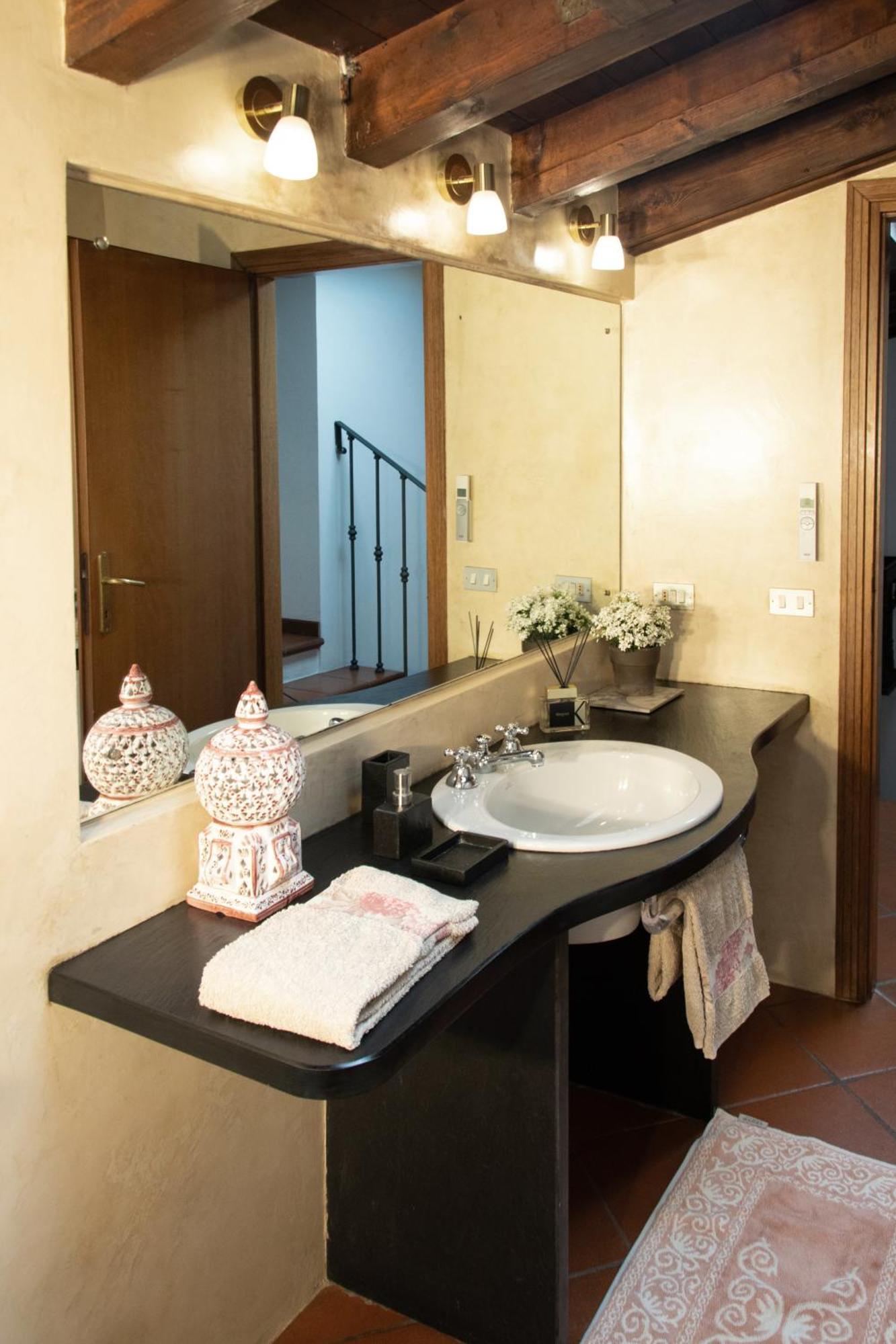 Dimora Altana Apartment เบรเชีย ภายนอก รูปภาพ